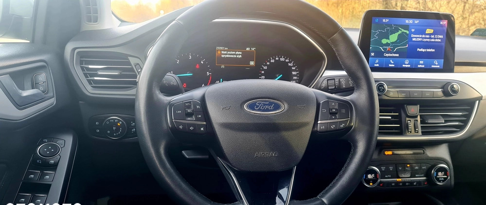 Ford Focus cena 44999 przebieg: 232800, rok produkcji 2020 z Recz małe 379